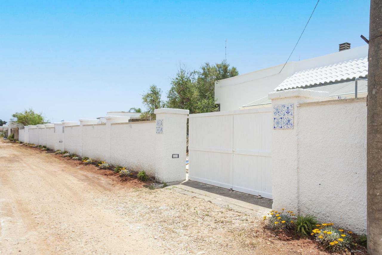 Trullo E Appartamenti Al Mareトッレ・サン・ジョヴァンニ・ウジェント エクステリア 写真