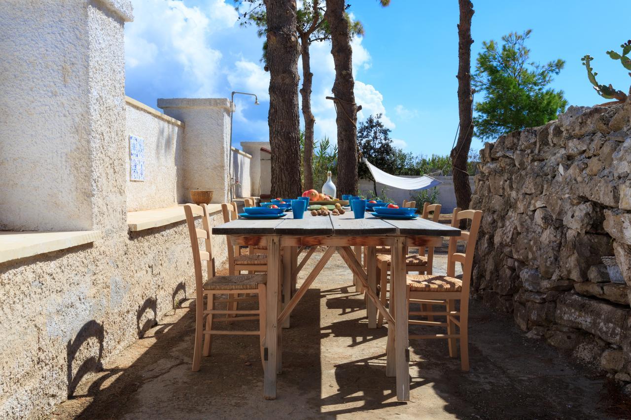 Trullo E Appartamenti Al Mareトッレ・サン・ジョヴァンニ・ウジェント エクステリア 写真